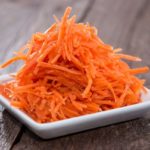 Какие салаты можно приготовить из моркови: топовые рецепты